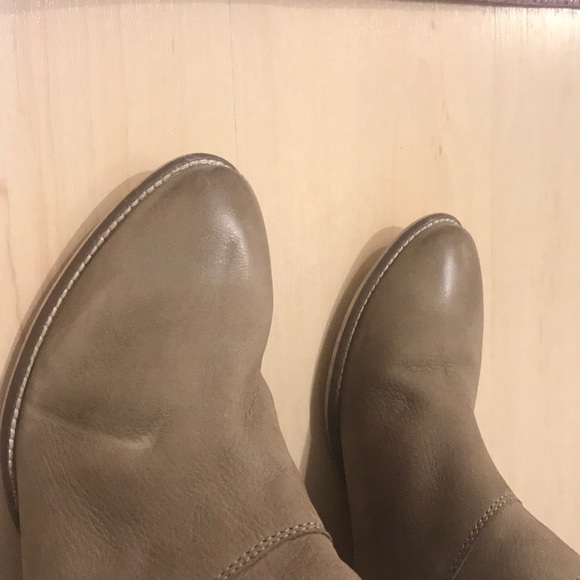 Anthropologie Seychelles Fur Lined Snare Booties - Picture 7 of 8